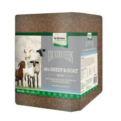 Nutrena Country Feeds 16% Sheep and Goat Block – 33 lbs