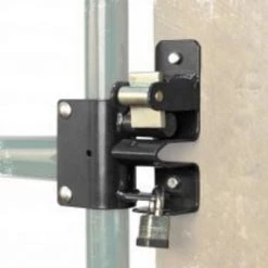 Koch Industries 1 way Lockable Gate Latch