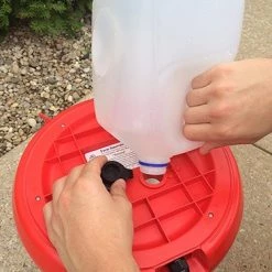 Farm Innovators Heated Plastic Poultry Fountain -Outlet Farm & Pet Store hpf 100 4