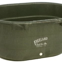 Freeland 150 Gallon Poly-tuf Plastic Stock Tank